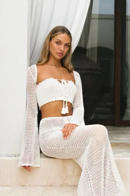 Isabelle Quinn Lola Bandeau & Rosalie Maxi Skirt Set Ivory  Size 8 for rent on The Volte - image 5