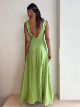 Issy Blue Skies Dress In Apple Size 6  for rent on The Volte - image 3