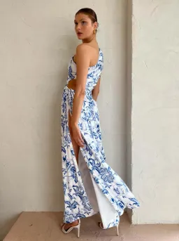 Sonya Moda Nour Maxi Dress Paisley Floral Size S / 8 AU for rent on The Volte - image 3