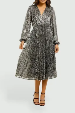 Rebecca Vallance Vienna Midi Dress in Gold Size 10 for rent on The Volte - image 2