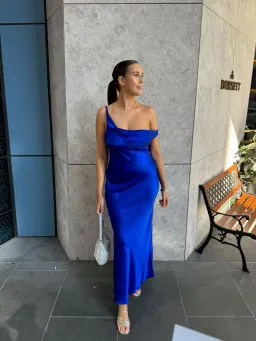 Natalie Rolt Monika Gown Electric Blue Size 8  for rent on The Volte - image 1