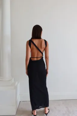 She is Olla Luelle Maxi Dress Black Size S / AU 8 for rent on The Volte - image 3