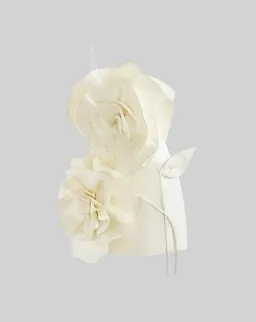 Sierra Darien  Voluminous Flower Design Dress Ivoire Size 10  for rent on The Volte - image 1