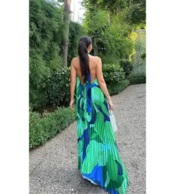 L’Idee Opera Gown Capri Green Size 8 for rent on The Volte - image 6
