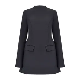 Odd Muse Ultimate Split Mini Black Size 6 for rent on The Volte - image 4