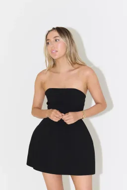 Odd Muse Ultimate Strapless Mini Dress Black  Size 6 for rent on The Volte - image 3