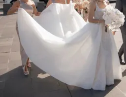 Pallas Couture Wedding Dress White Size 6 for rent on The Volte - image 2