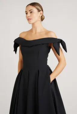 Tilly Prom Dress Black Size AU 6 for rent on The Volte - image 2