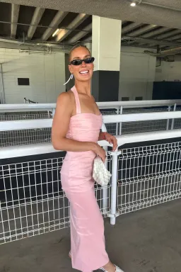 Sheike Carrie Gown Pink Size 6 for rent on The Volte - image 4