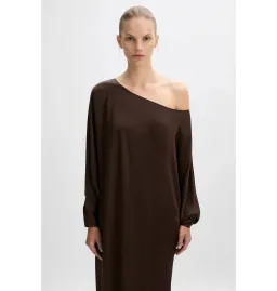 Beare Park Francesca Gown in Chocolate Size AU 8 for rent on The Volte - image 3
