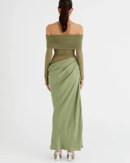 Benni Yasmin Off-Shoulder Maxi Dress Pistachio Size 8  for rent on The Volte - image 5