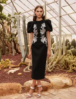 Rebecca Vallance Monroe Midi Dress Black Size 14 for rent on The Volte - image 1