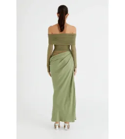 Benni Yasmin Off-Shoulder Maxi Dress in Pistachio Size 6 for rent on The Volte - image 3