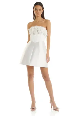 Eliya the Label Tehanni Dress in White Size S/Au 8  for rent on The Volte - image 3