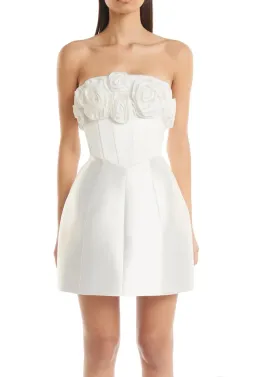Eliya the Label Tehanni Dress in White Size S/Au 8  for rent on The Volte - image 2