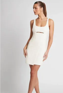 Sheike Betsy Dress Ivory Size AU 14 for rent on The Volte - image 1