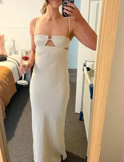 St. Agni Linen Resort Dress Natural size AU 6 for rent on The Volte - image 4