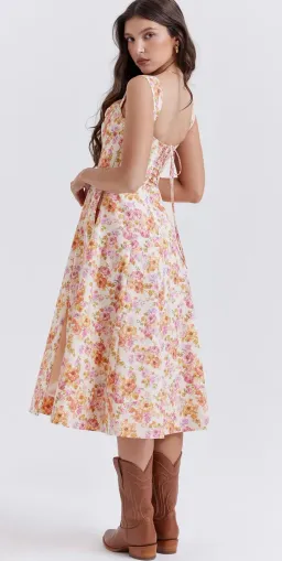 House of CB Saira Midi Sundress in Ivory Floral Size L for rent on The Volte - image 4