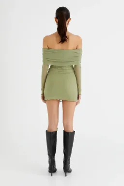 Benni Yasmin Off Shoulder Mini Dress Pistachio Green Size 10 for rent on The Volte - image 3