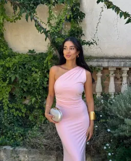 Natalie Rolt Fabienne Gown Blossom Pink Size 1 / AU 8 for rent on The Volte - image 2