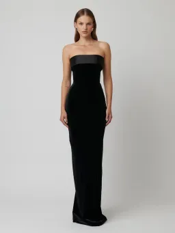 Effie Kats Monroe Gown in Black Velvet Size XS / AU 6 for rent on The Volte - image 4