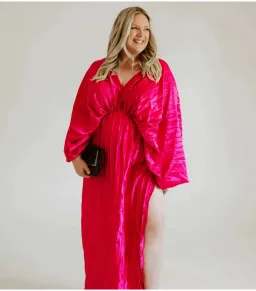 L'Idee De Luxe Gown Punch Size  AU 16 for rent on The Volte - image 3