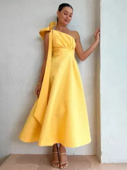 Rachel Gilbert Emiliano Dress In Lemon Drop Yellow Size AU 16 for rent on The Volte - image 7