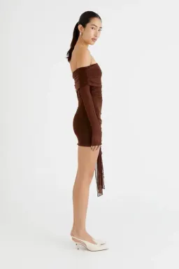 Benni Yasmin Off Shoulder Mini Dress in Cocoa Brown Size S / AU 8 for rent on The Volte - image 2