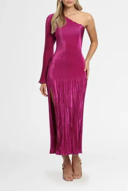 L'idee Soirée One Shoulder Long Sleeve Dress in Magenta Size 8 for rent on The Volte - image 3