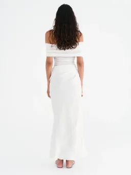 Benni Nico Off Shoulder Maxi Dress White Size AU 8 for rent on The Volte - image 3