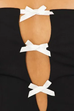 More To Come Kariana Strapless Gown Black Size XS / AU 6 for rent on The Volte - image 4