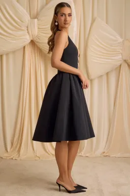 Oh Polly Angelina Halterneck Midi Black Size AU 6 for rent on The Volte - image 4