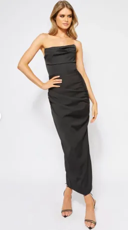 Bianca & Bridgett Evelyn Dress - Black for rent on The Volte - image 4