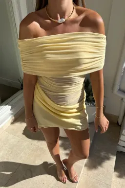 Benni Nico Off Shoulder Mini Dress Butter Size 10 for rent on The Volte - image 3