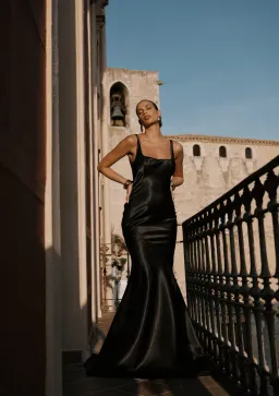 JGR & STN LUCY GOWN Black Size 8 for rent on The Volte - image 1