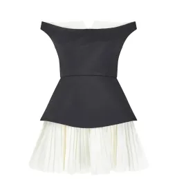 Odd Muse mini black and white size AU 10 for rent on The Volte - image 3