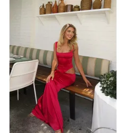 I Am Delilah Valerie Set Cherry Size S / AU 8 for rent on The Volte - image 4