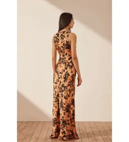Shona Joy Solare Cut Out Front Maxi Dress in orange Size AU 8 for rent on The Volte - image 2
