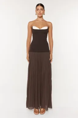 She is OLLÁ Nicolette Maxi Dress Espresso Brown Size XS / AU 6 for rent on The Volte - image 1