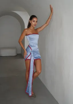 Deconduarte Mira Set in Blue Size Small / AU 8  for rent on The Volte - image 2