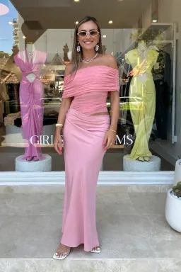 Benni Nico Maxi in Candy Floss Size AU 8 for rent on The Volte - image 3