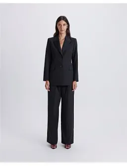 Saba Suki Classic Blazer Black Size 12 for rent on The Volte - image 2