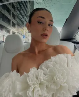 Sonya Moda Sorrento Mini Dress Ivory Size M/10 for rent on The Volte - image 4