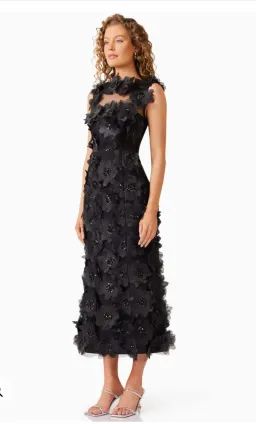 Elliatt Cherry Blossom Midi Beaded Black Size 10 for rent on The Volte - image 5