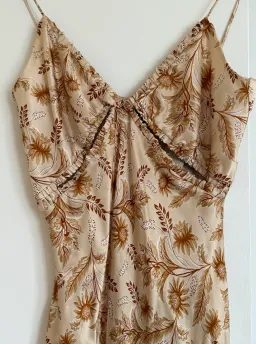 Bec & Bridge Fleetwood Midi Dress Cream Floral Size 8 for rent on The Volte - image 6