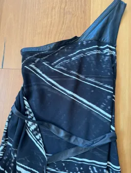 Kimberly Ovitz Leather Trim Knee-Length Dress Black Print Size US 4 AU 8 for rent on The Volte - image 4