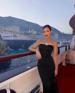 Rachel Gilbert Lorna Dress in black size 5 AU 16 for rent on The Volte - image 2