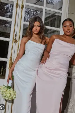 Bianca & Bridgett Evelyn Dress White Size 16  for rent on The Volte - image 4
