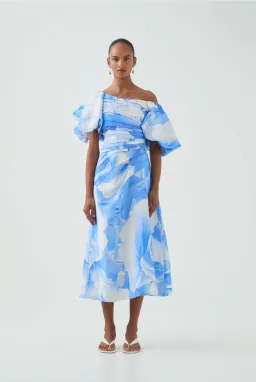 AJE CADENCE RUCHED MIDI DRESS in FLORAL BLUE SIZE 12 for rent on The Volte - image 3