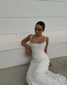 Eisha Collective - Pippa Set for rent on The Volte - image 3